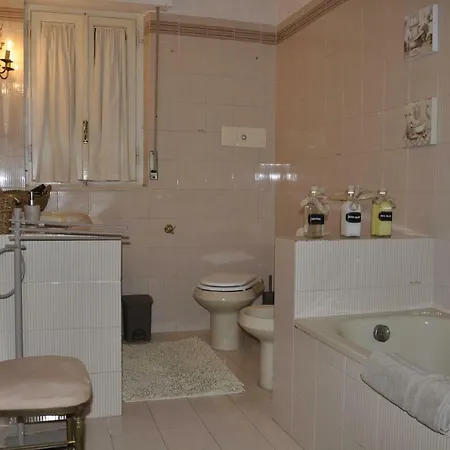 Susy House Villa *