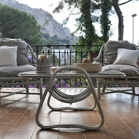 Susy House Villa *